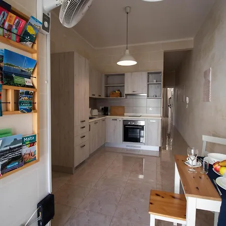 Apartament Sea Steps Marsalforn
